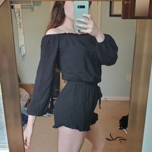 Black simple romper